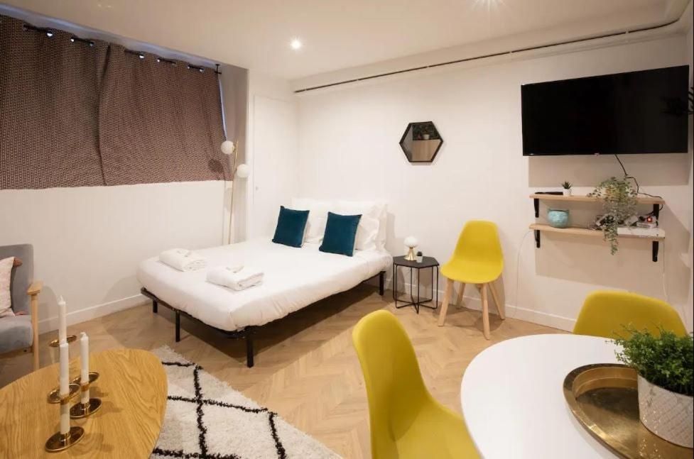 Appartement Charmant Proche De L'Arc Triomphe -2P Париж Екстериор снимка